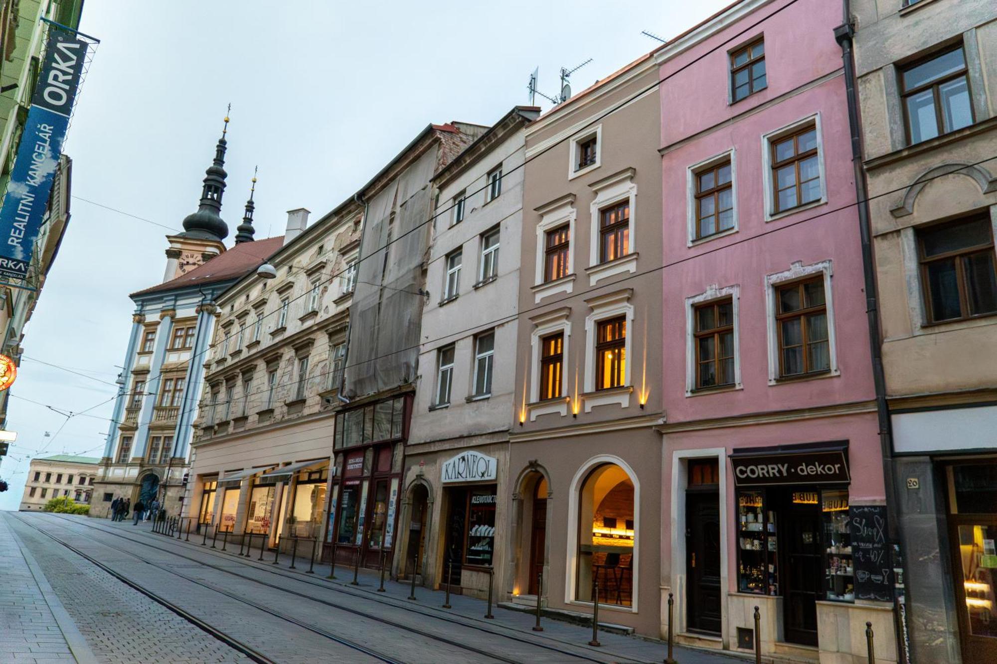 White Wolf Boutique Apartments Olomouc Luaran gambar